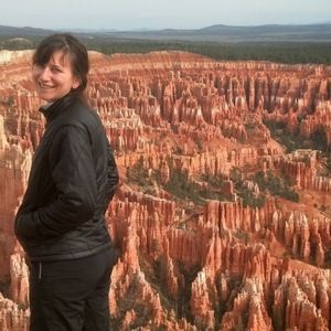 Meet your Posher, Jeanine